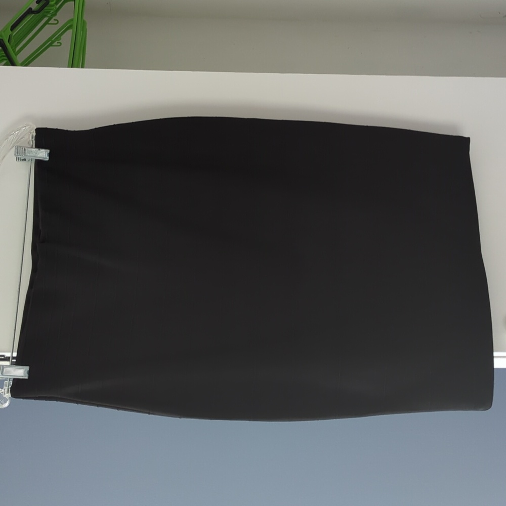 Black pencil skirt